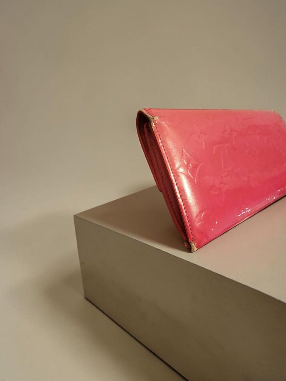 Louis Vuitton Vernis Monogram Wallet – Red Patent Leather - Picture 4 of 13